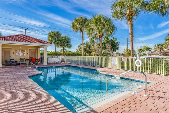5370  Park  RD, Fort Myers, FL 33908