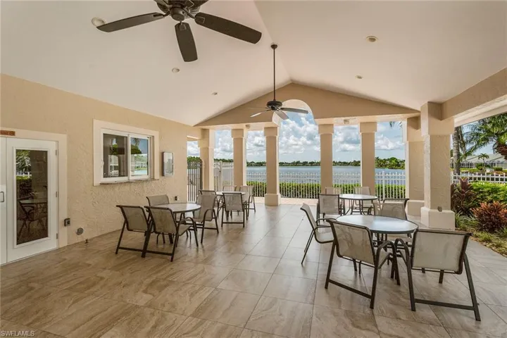2868 W Crown Pointe  BLVD, Naples, FL 34112