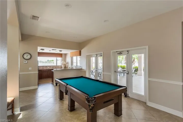 2868 W Crown Pointe  BLVD, Naples, FL 34112