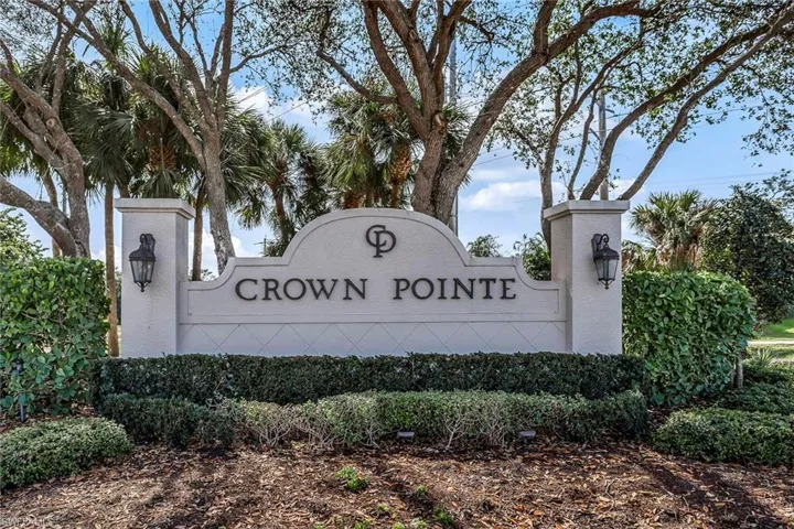 2868 W Crown Pointe  BLVD, Naples, FL 34112