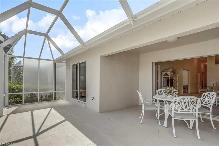 2868 W Crown Pointe  BLVD, Naples, FL 34112