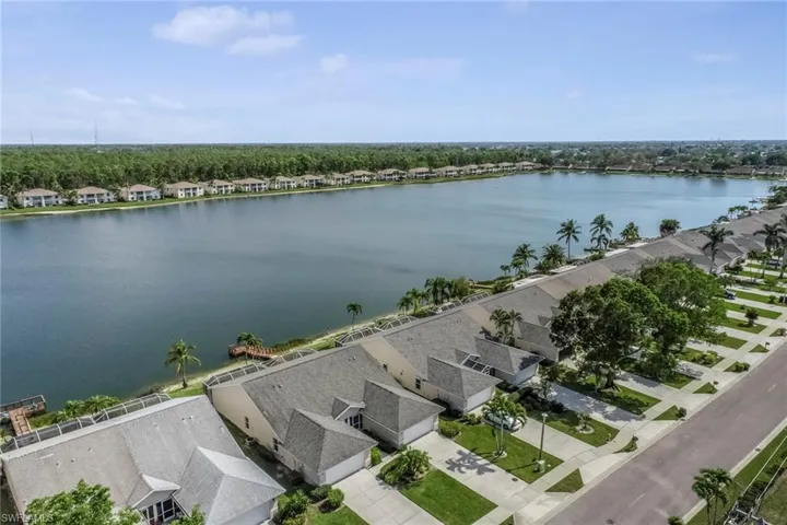 2868 W Crown Pointe  BLVD, Naples, FL 34112