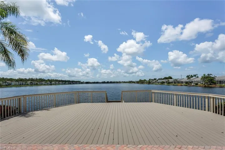 2868 W Crown Pointe  BLVD, Naples, FL 34112