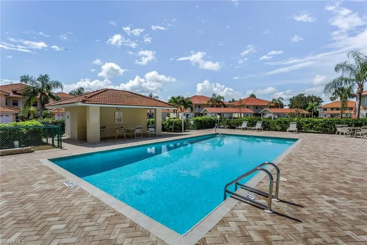 2868 W Crown Pointe  BLVD, Naples, FL 34112
