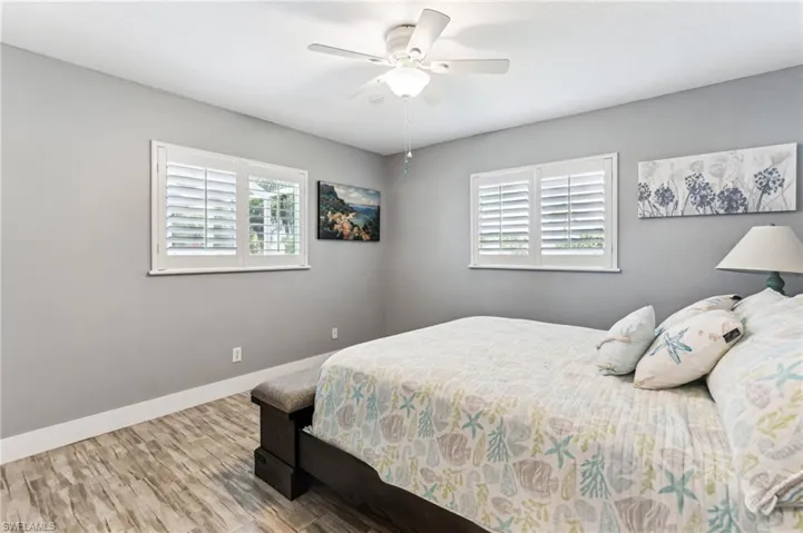 621 SE 17th  ST, Cape Coral, FL 33990