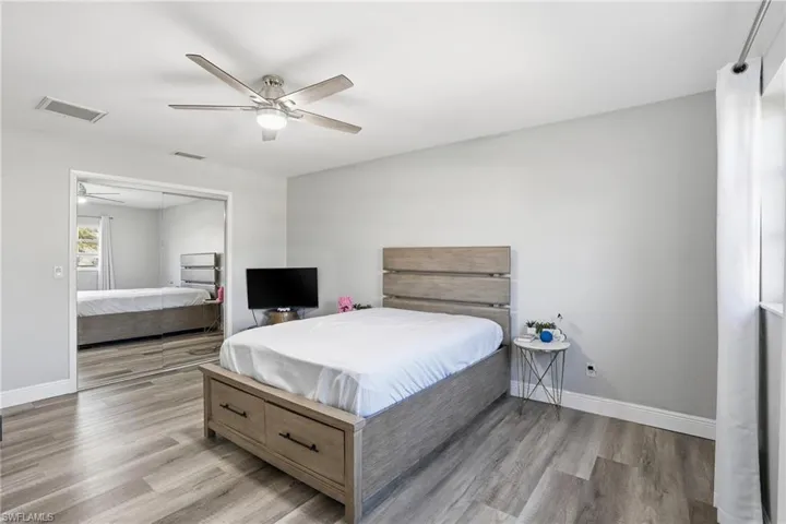 703 Se 7th St 2, Cape Coral, Florida 33990