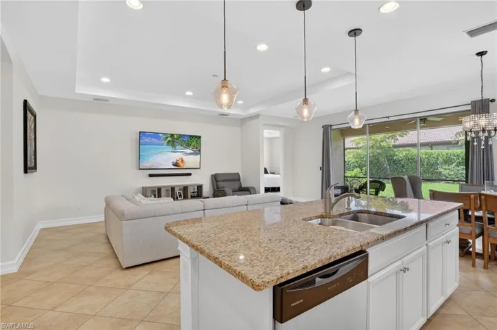 16380 Aberdeen Way, Naples, Florida 34110