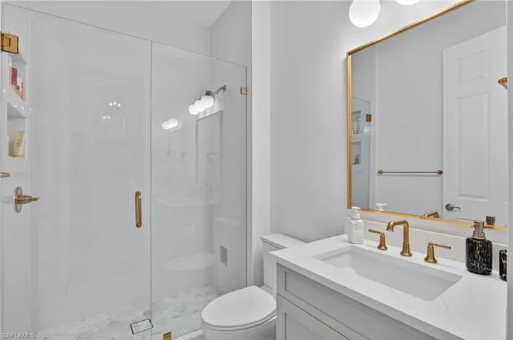 16380 Aberdeen Way, Naples, Florida 34110