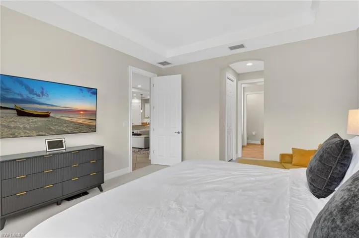 16380 Aberdeen Way, Naples, Florida 34110
