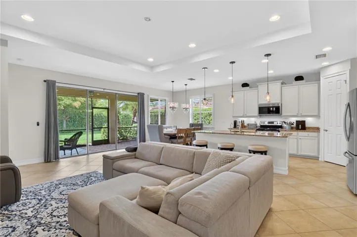 16380 Aberdeen Way, Naples, Florida 34110