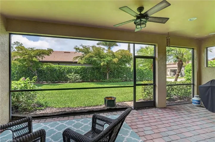 16380 Aberdeen Way, Naples, Florida 34110