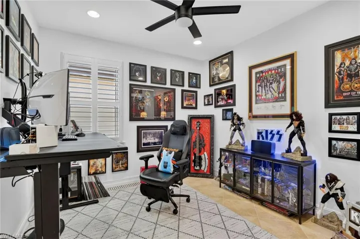 16380 Aberdeen Way, Naples, Florida 34110