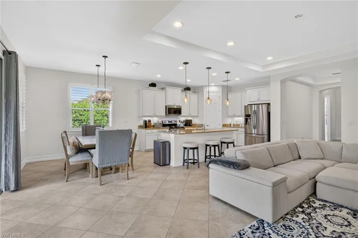 16380 Aberdeen Way, Naples, Florida 34110
