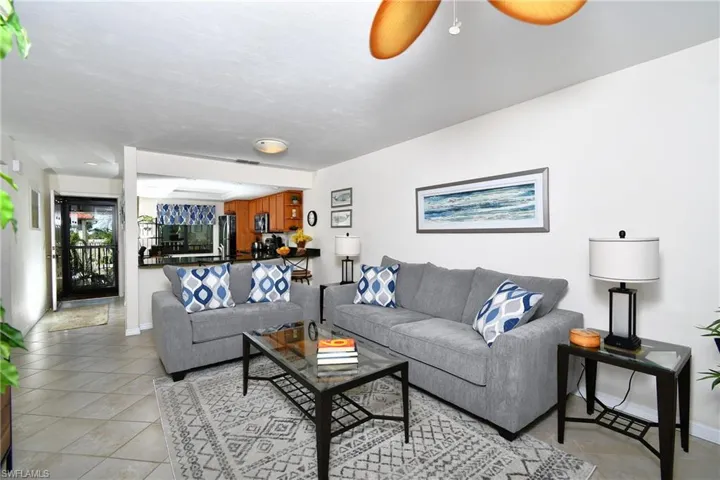 11110  Caravel  CIR, Fort Myers, FL 33908