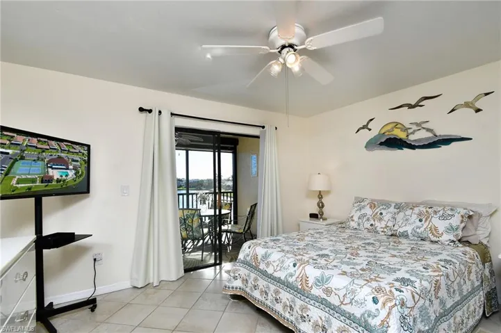 11110  Caravel  CIR, Fort Myers, FL 33908