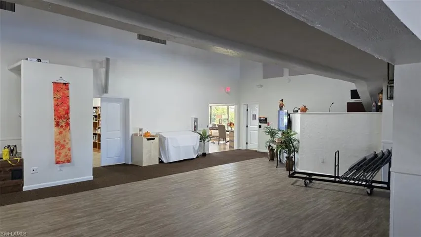 11110  Caravel  CIR, Fort Myers, FL 33908