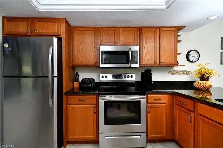 11110  Caravel  CIR, Fort Myers, FL 33908