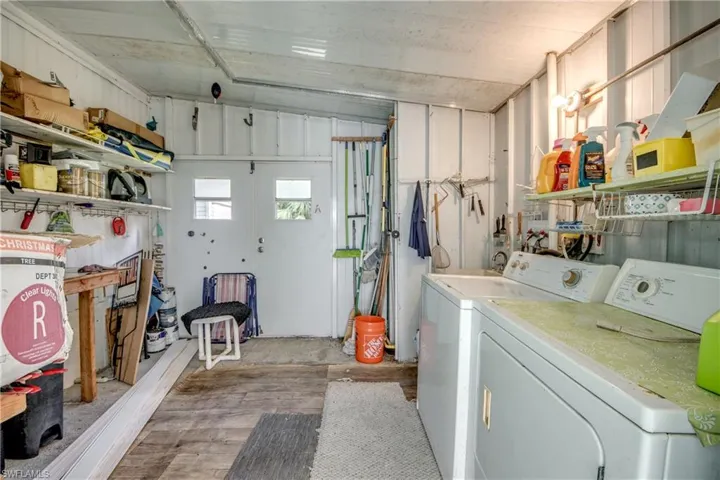 229 Shrub Ln N, North Fort Myers, Florida 33917