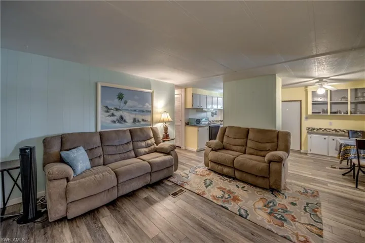 229 Shrub Ln N, North Fort Myers, Florida 33917