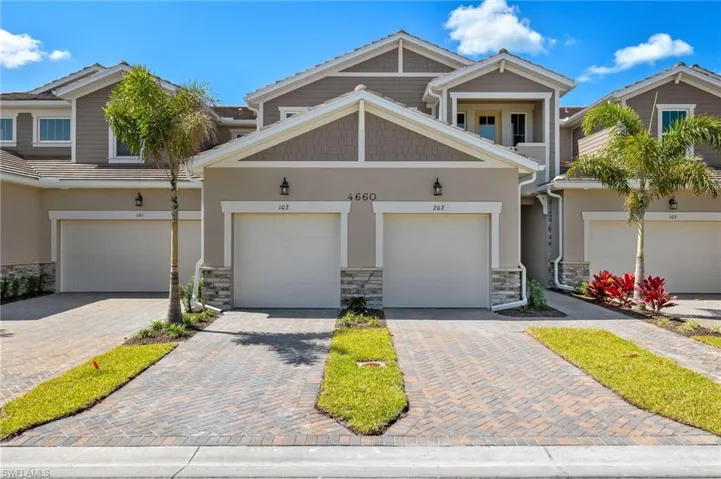 Craftsman Exterior