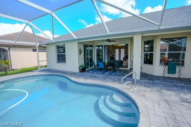 2214 Se 19th Pl, Cape Coral, Florida 33990