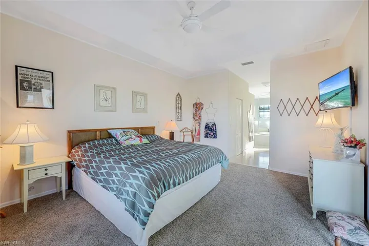 2214 Se 19th Pl, Cape Coral, Florida 33990