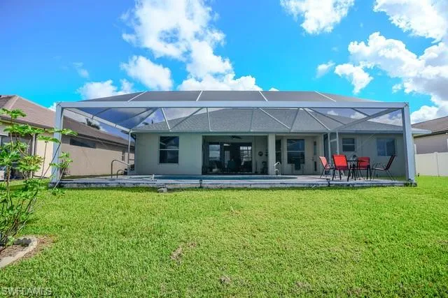 2214 Se 19th Pl, Cape Coral, Florida 33990