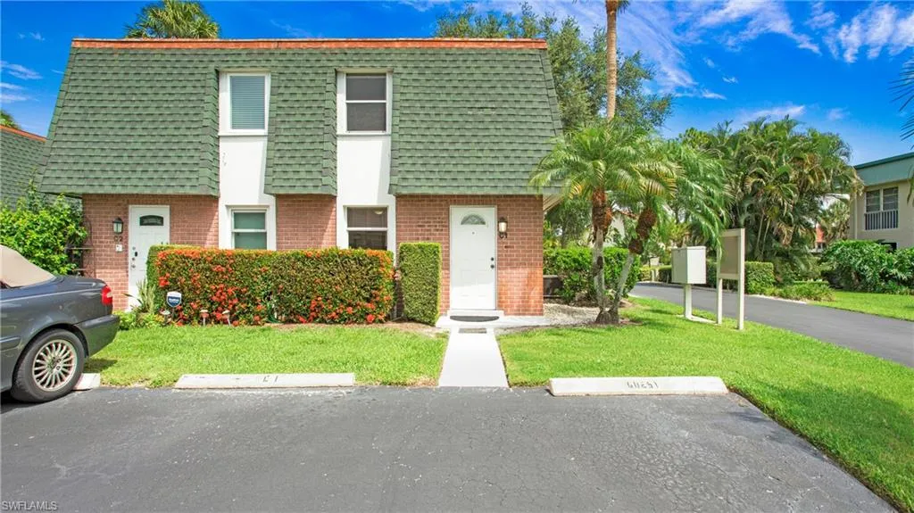 600 Valley Stream DR, Naples, FL 34113,225063627