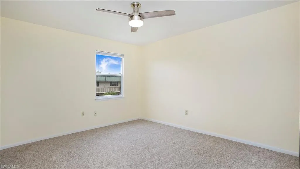 600 Valley Stream DR, Naples, FL 34113,225063627
