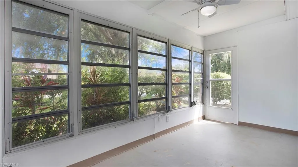 600 Valley Stream DR, Naples, FL 34113,225063627