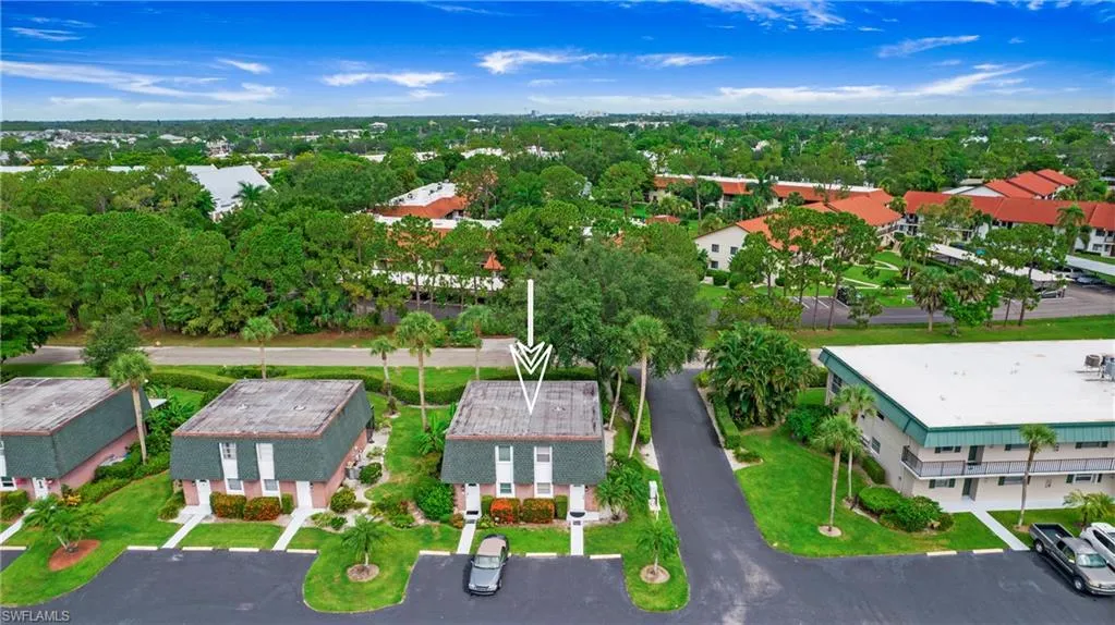 600 Valley Stream DR, Naples, FL 34113,225063627