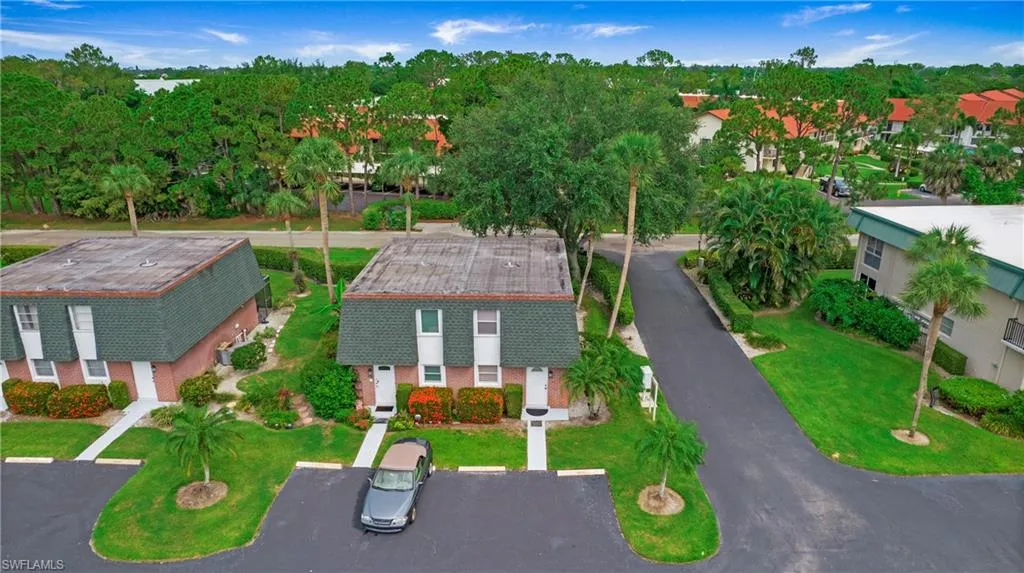 600 Valley Stream DR, Naples, FL 34113,225063627