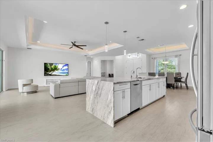 2918 Se 10th Pl, Cape Coral, Florida 33904