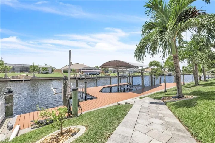 2918 Se 10th Pl, Cape Coral, Florida 33904