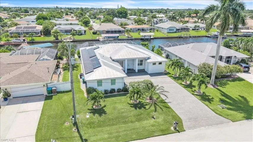 2918 Se 10th Pl, Cape Coral, Florida 33904