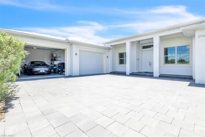 2918 Se 10th Pl, Cape Coral, Florida 33904