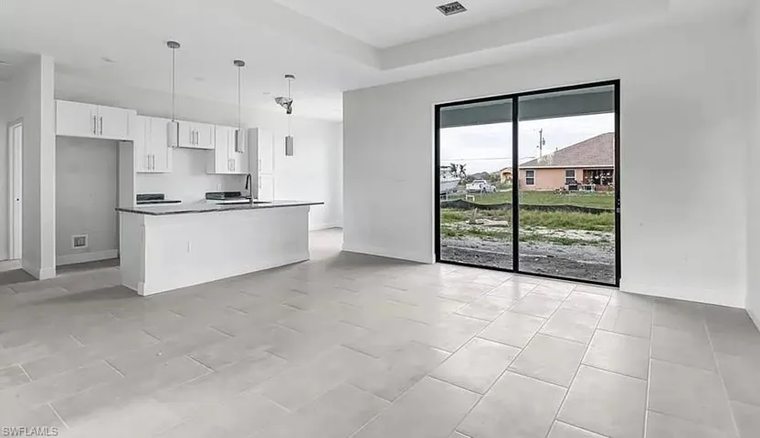 408 Chiquita Blvd N, Cape Coral, Florida 33993