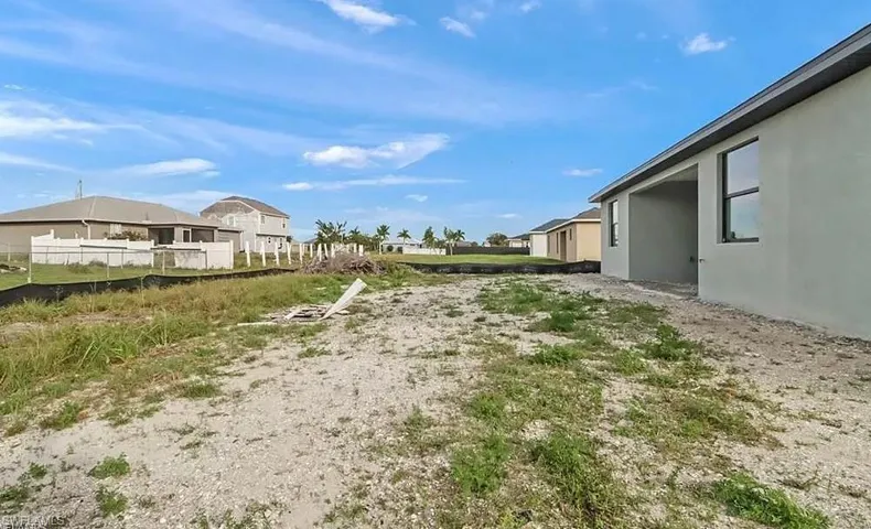 408 Chiquita Blvd N, Cape Coral, Florida 33993