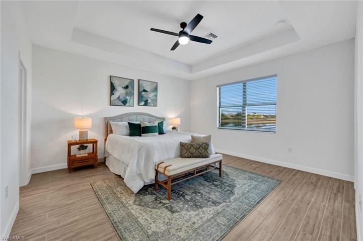 1447  Birdie  DR, Naples, FL 34120