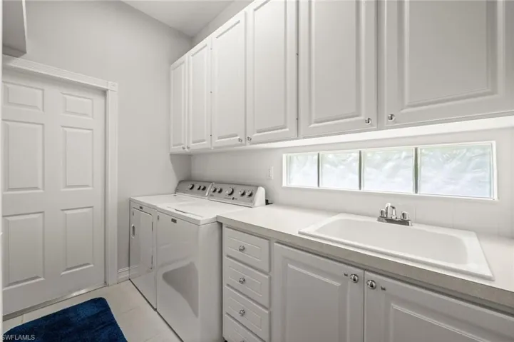 6044 Andros Way, Naples, Florida 34119