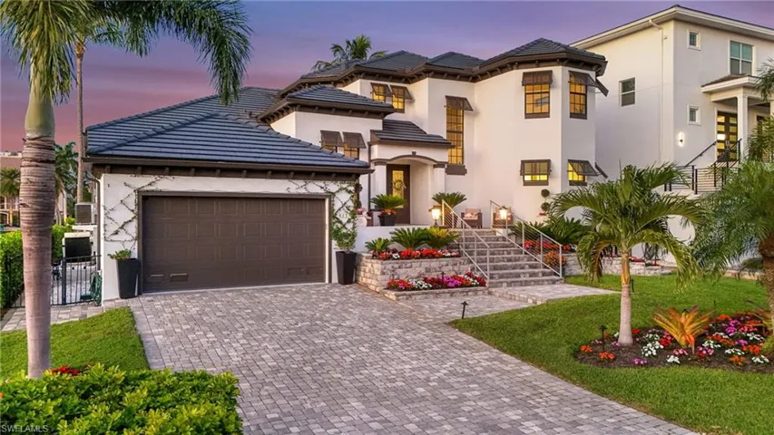 427 Willet Ave, Naples, Florida 34108