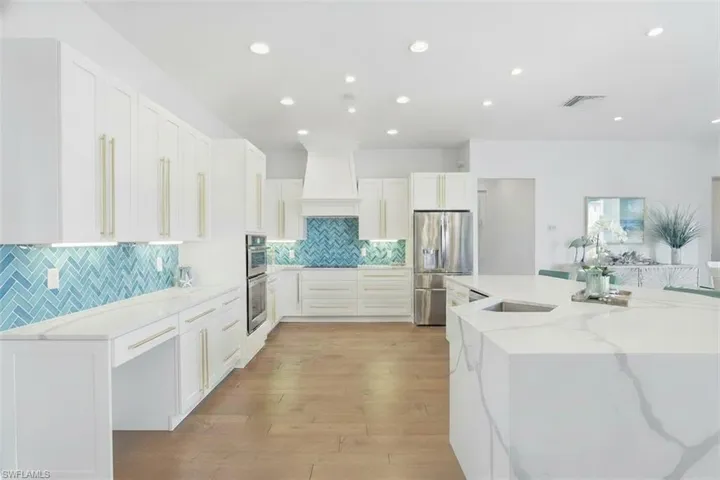 427 Willet Ave, Naples, Florida 34108