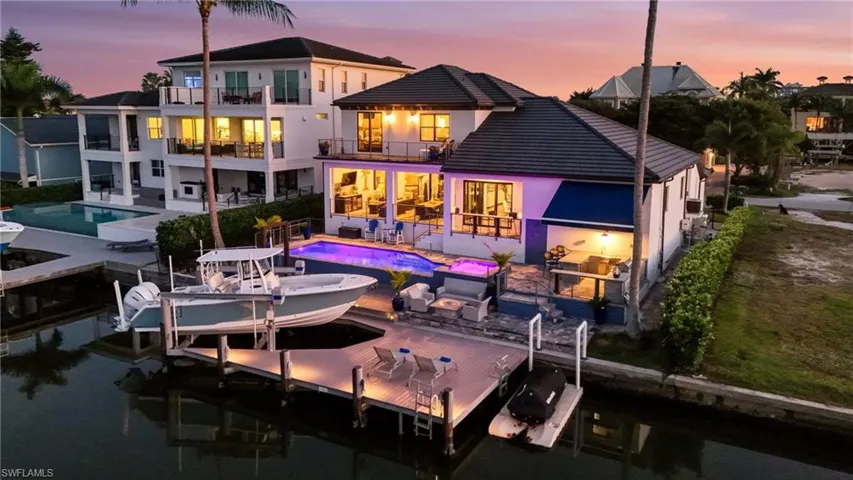 427 Willet Ave, Naples, Florida 34108