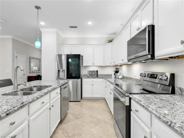 4383 Bismark Way, Naples, Florida 34119