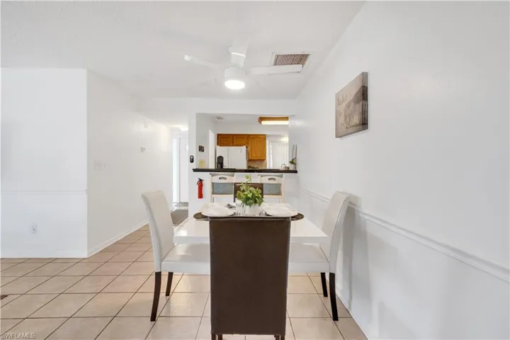 4353 Country Club Blvd B, Cape Coral, Florida 33904