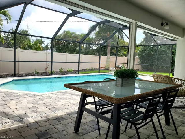 Screened Lanai and Pool