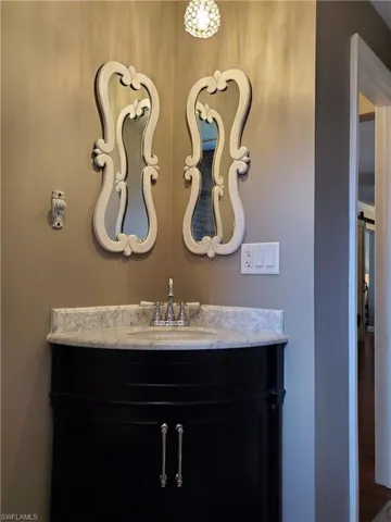 Guest Vanity