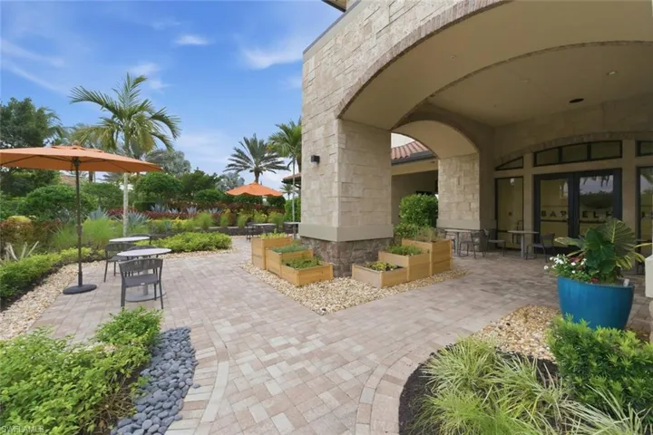 9365 Pocida Ct 202, Naples, Florida 34119
