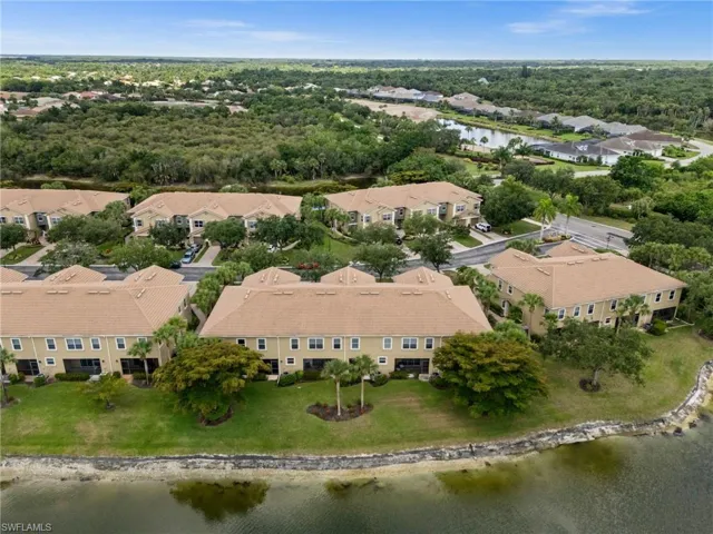 3231 Cottonwood Bend 301, Fort Myers, Florida 33905