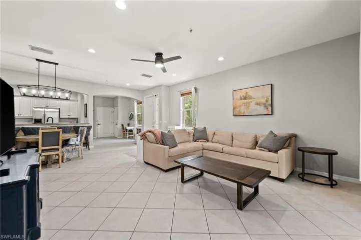 3231 Cottonwood Bend 301, Fort Myers, Florida 33905
